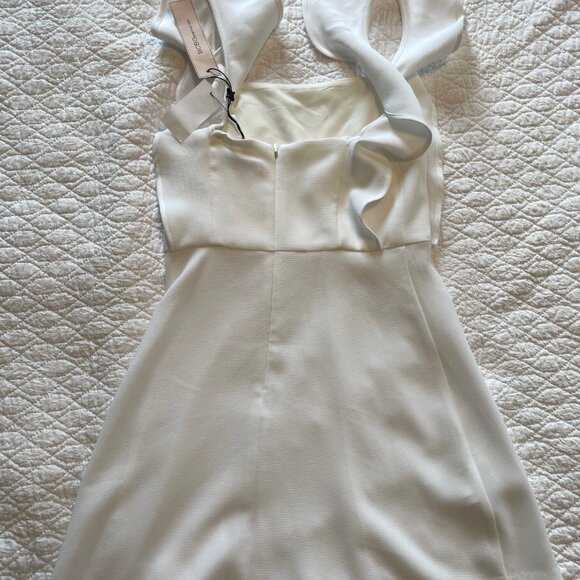 BCBG Mini dress with ruffle sleeves - Picture 3 of 4